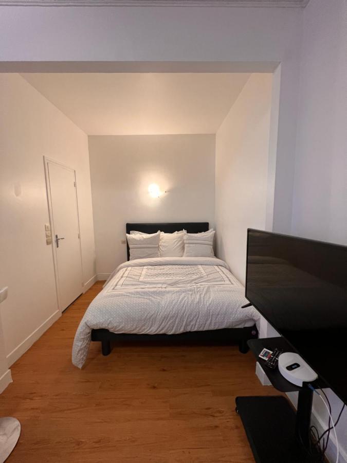 Studio Sacre-Coeur Montmartre 2 - Hala Paris Apartment Bagian luar foto